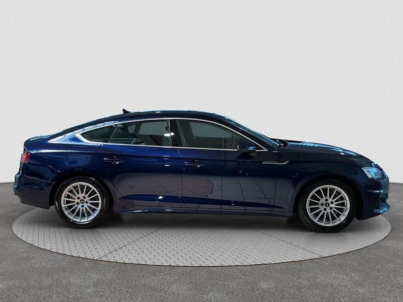 Gebraucht Audi A5 Sportback 163 PS (119 kW) 2022 Blau Kleinwagen
