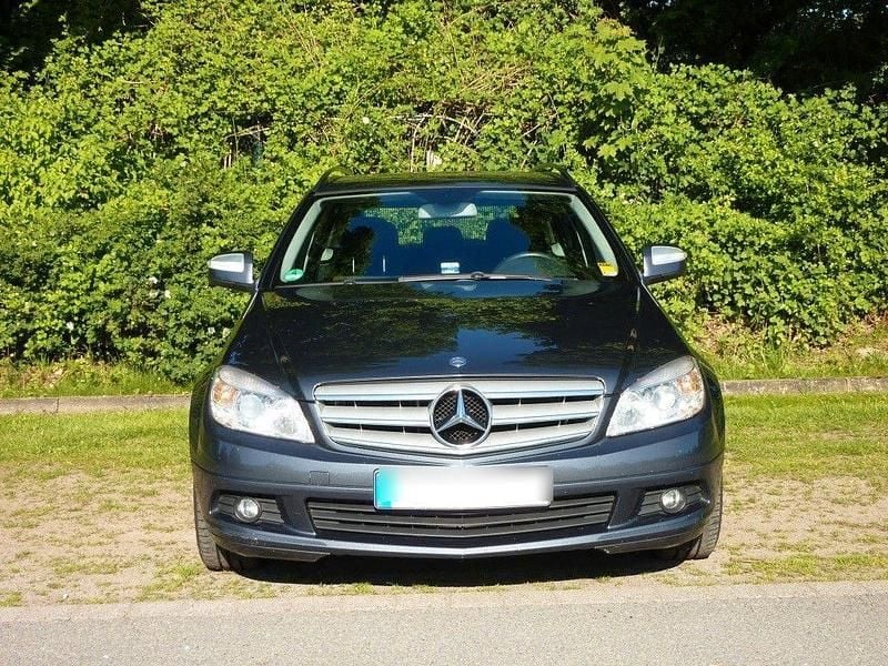 Grau Gebraucht 2008 Mercedes C200 Kombi | 2.900 € (Guter Preis) - Bild 1/4