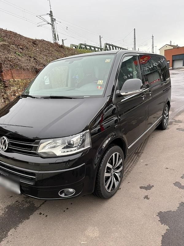 Schwarz Gebraucht 2014 VW T5 Edition Van | 22.500 € - Bild 1/4