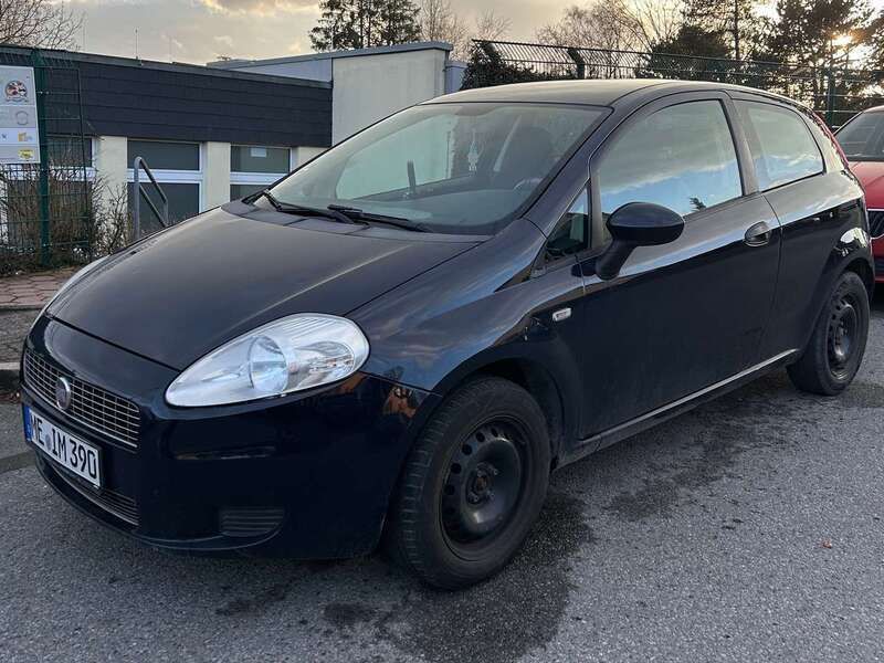 Blau Gebraucht 2009 Fiat Punto Classica Kleinwagen | 1.500 € (Fairer Preis) - Bild 1/4