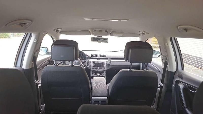 Gebraucht VW Passat Highline 143 PS (105 kW) 2012 Grau Kombi