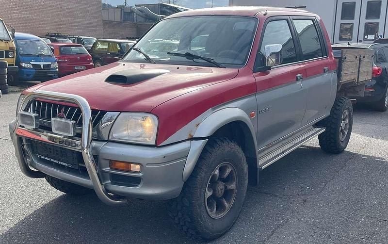 Rot Gebraucht 2000 Mitsubishi L200 Abholung | 3.500 € (Superpreis) - Bild 1/4