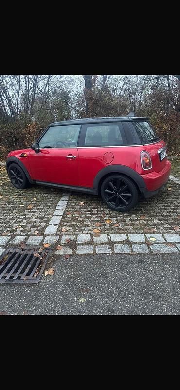 Rot Gebraucht 2006 Mini Cooper Kleinwagen | 3.000 € - Bild 1/4