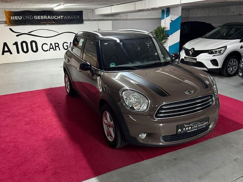 Braun Gebraucht 2013 Mini Cooper D Countryman SUV | 7.499 € (Fairer Preis) - Bild 1/4