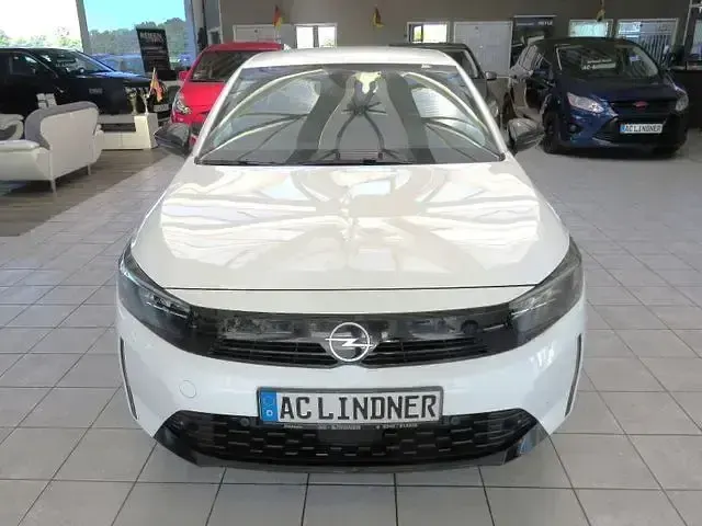 Gebraucht Opel Corsa Edition 101 PS (74 kW) 2024 Weiß Kleinwagen