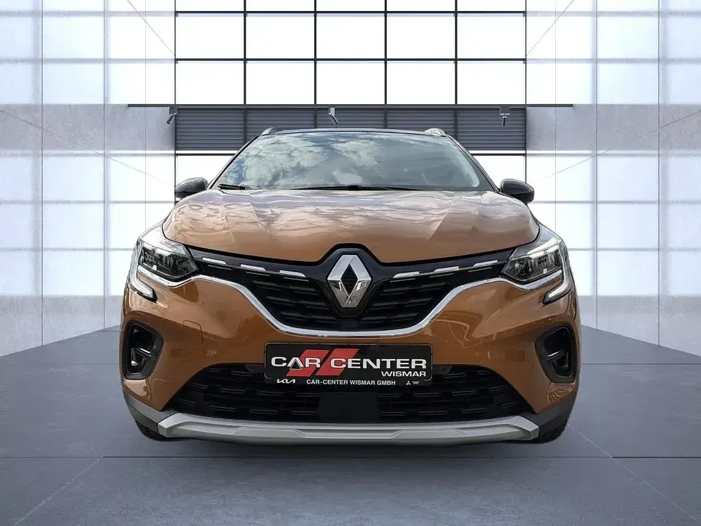 Używany Renault Captur Intens 131 KM (96 kW) 2020 SUV