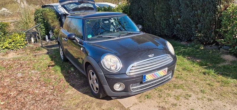 Gebraucht Mini One D 109 PS (80 kW) 2008 Schwarz Kleinwagen