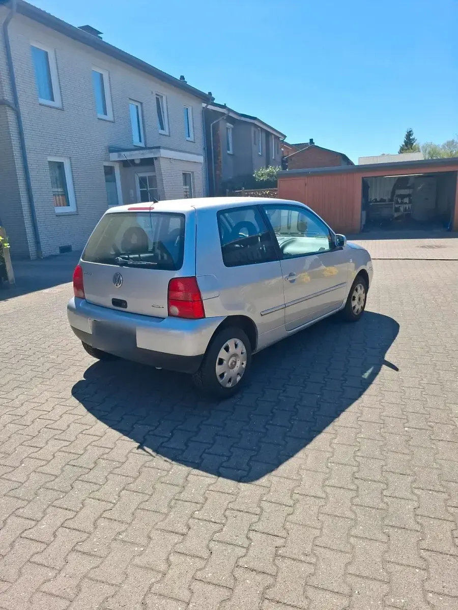 Brugt VW Lupo 50 HK (36 kW) 2001 Sølv Hatchback