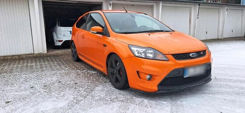 Gebraucht Ford Focus ST 226 PS (166 kW) 2008 Orange Coupé