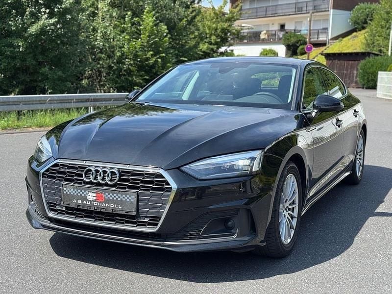 Schwarz Gebraucht 2021 Audi A5 Sportback Sport Limousine | 23.990 € (Guter Preis) - Bild 1/4