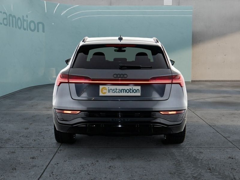 Gebraucht Audi Q8 e-tron S-Line 250 kW (340 PS) 2023 Grau SUV