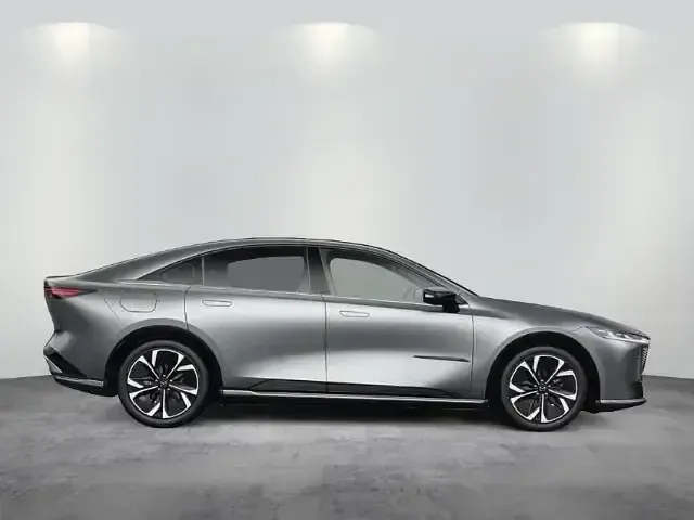 Gebraucht Mazda 6e 189 kW (258 PS) 2025 Machine gray (grau) Limousine