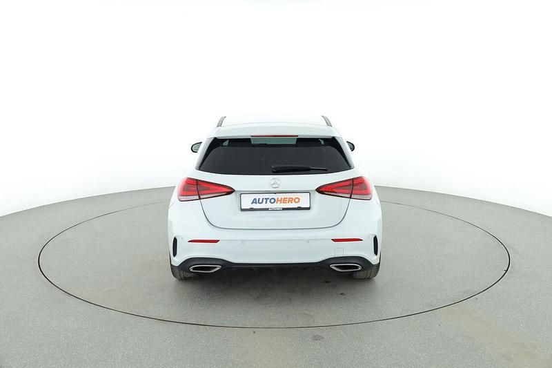 Gebraucht Mercedes A250 224 PS (164 kW) 2020 Weiß Limousine