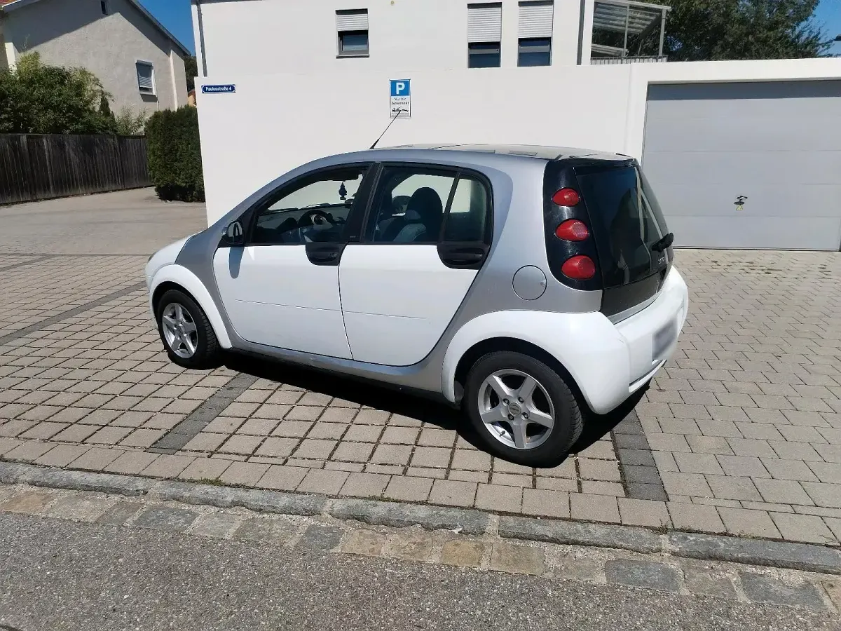 Gebraucht Smart ForFour 75 PS (55 kW) 2005 Weiß Kleinwagen