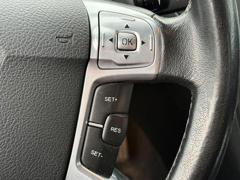 Gebraucht Ford Mondeo Titanium 145 PS (106 kW) 2008 Grau Kombi