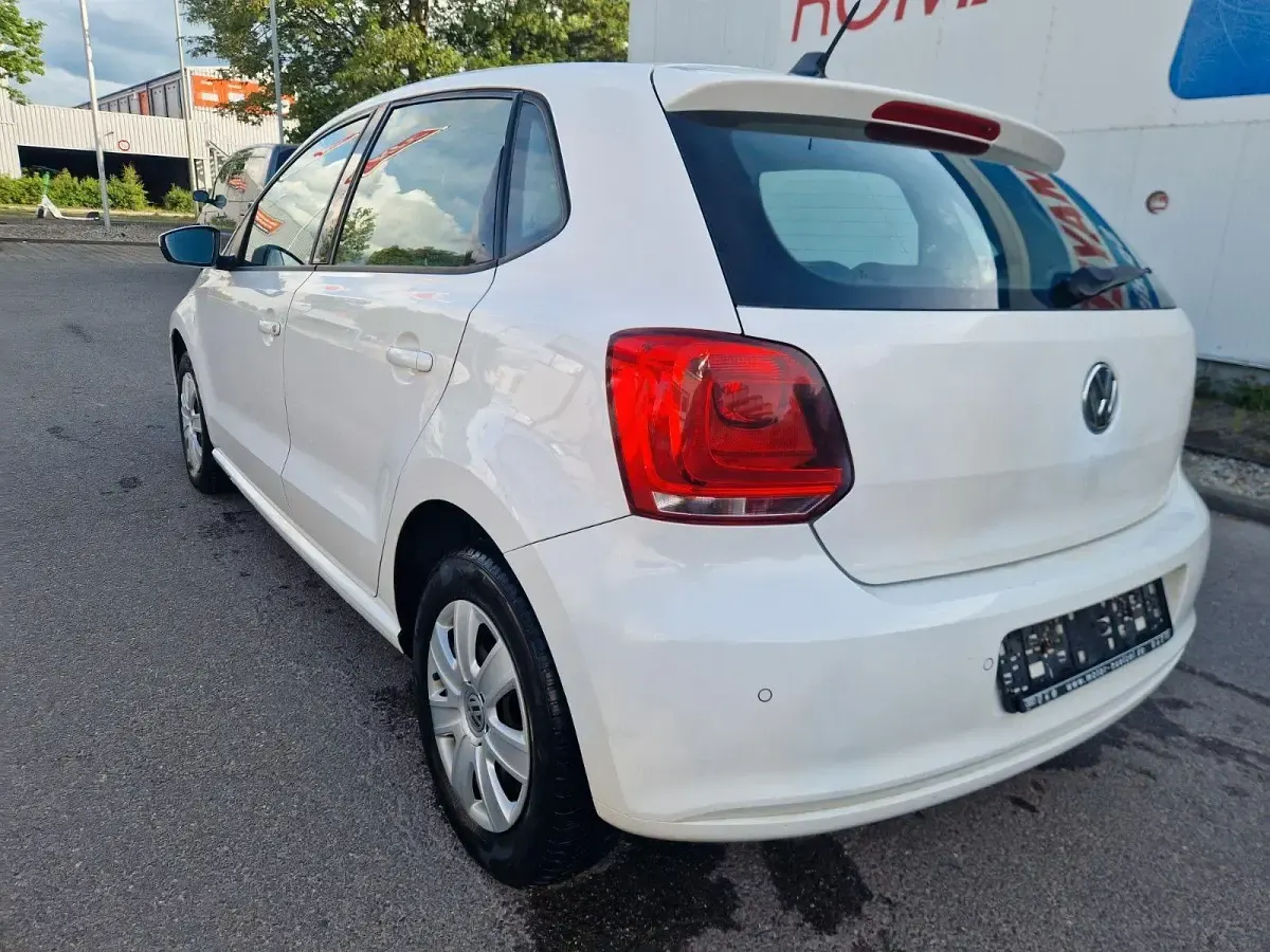 Gebraucht VW Polo Trendline 69 PS (50 kW) 2009 Weiß Kleinwagen