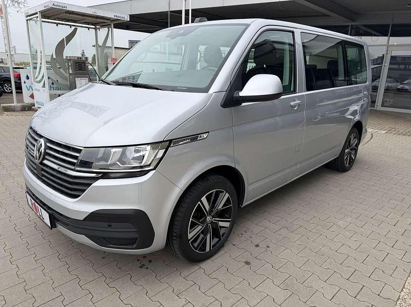 Używany VW Multivan Comfortline 204 KM (150 kW) 2023 Srebrny Minivan
