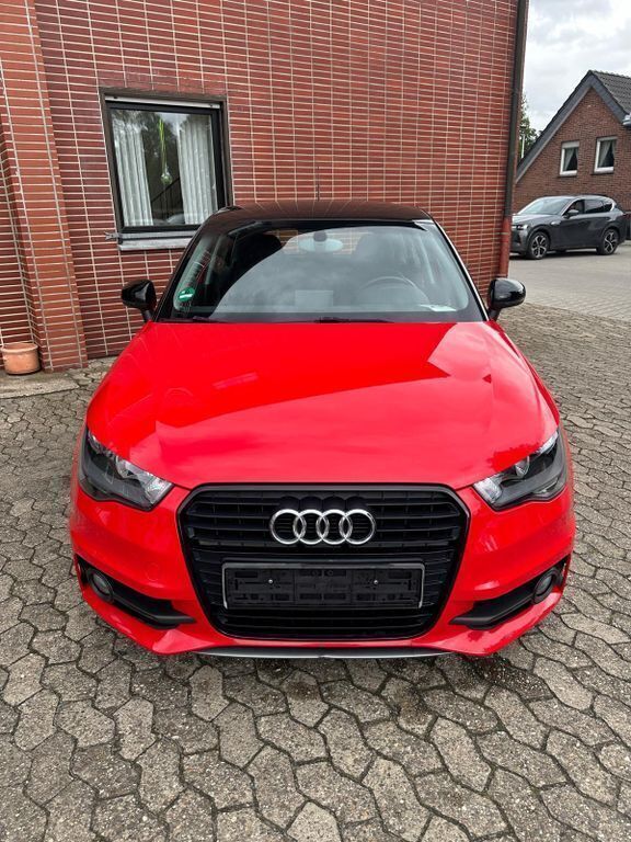Rot Gebraucht 2014 Audi A1 Sportback Admired Kleinwagen | 9.200 € (Fairer Preis) - Bild 1/4