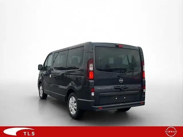 Neu Nissan Primastar 360º 150 PS (110 kW) 2025 Grau Van / Kleinbus