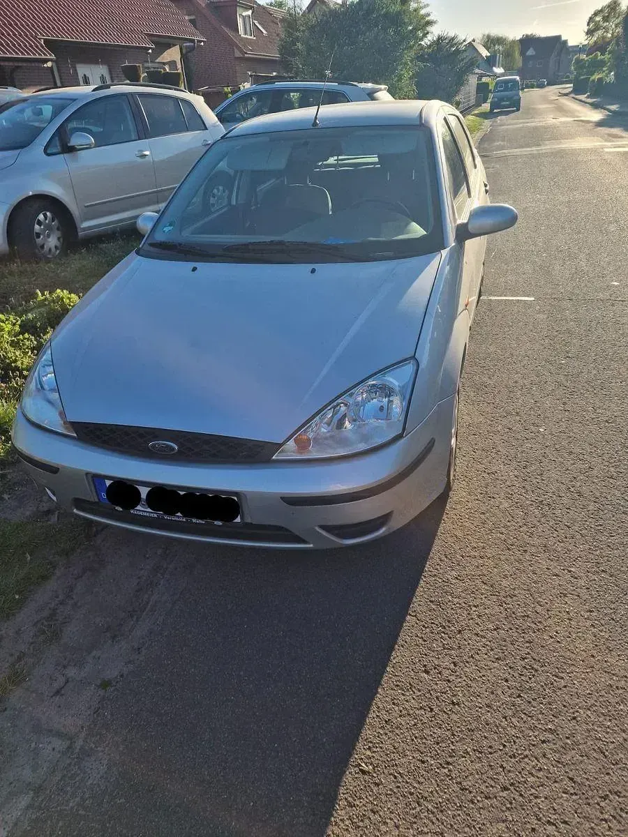 Usata Ford Focus 75 CV (55 kW) 2002 Argento Station wagon