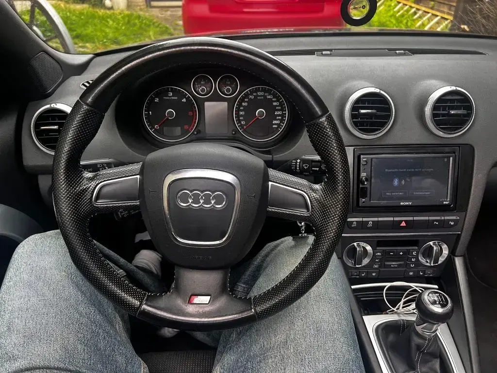Gebraucht Audi Cabriolet Sport 140 PS (102 kW) 2010 Schwarz Cabrio