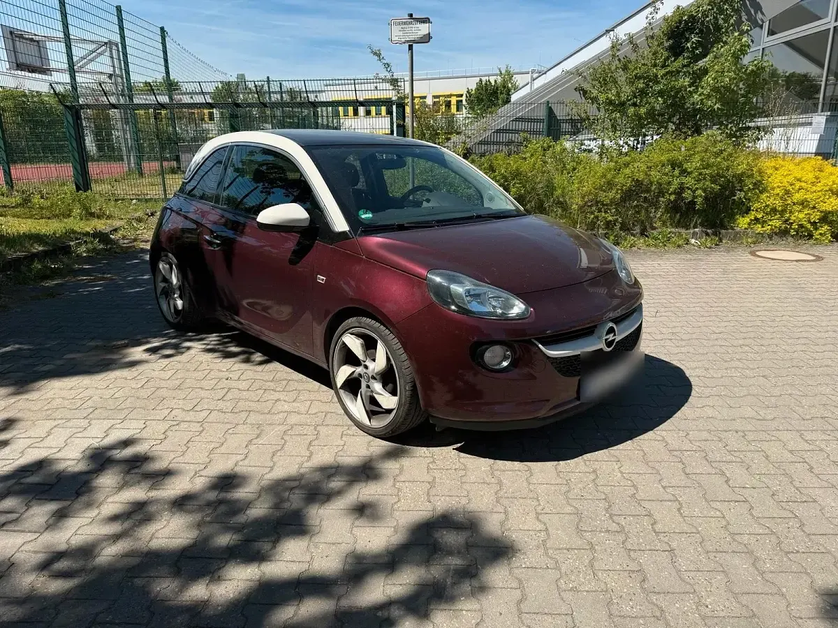 Gebraucht Opel Adam 87 PS (63 kW) 2013 Violet Kleinwagen