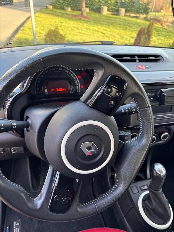 Gebraucht Renault Twingo 70 PS (51 kW) 2017 Rot Kleinwagen