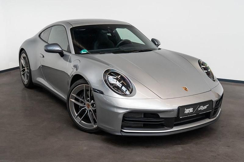 Gebraucht Porsche 992 394 PS (289 kW) 2025 Silber