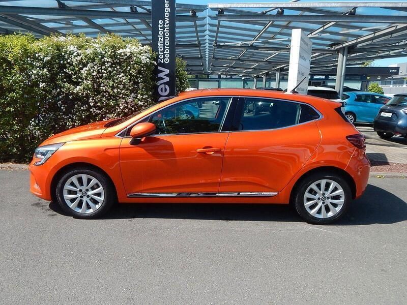 Gebraucht Renault Clio V Intens 131 PS (96 kW) 2020 Valenciaorange Kleinwagen