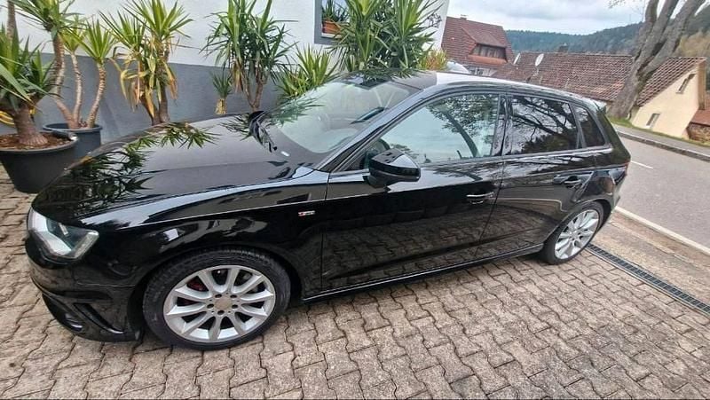 Second-hand Audi A3 S-Line 185 CP (136 kW) 2013 Negru Berlinǎ