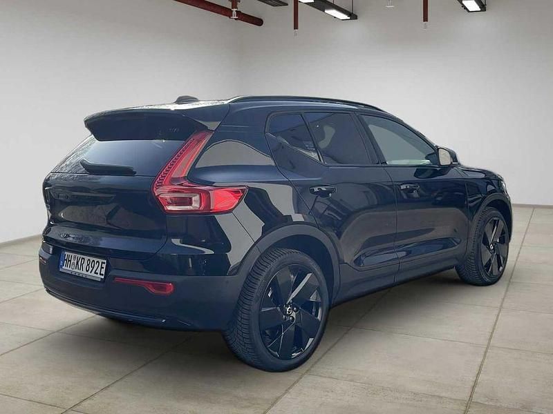 Gebraucht Volvo EX40 Ultra 185 kW (252 PS) 2026 Schwarz SUV