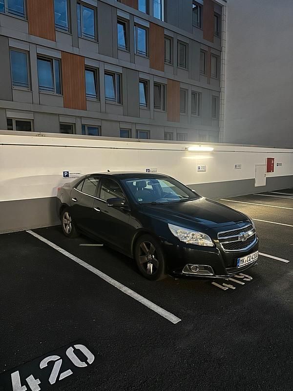 Schwarz Gebraucht 2012 Chevrolet Malibu LT Limousine | 5.300 € - Bild 1/4