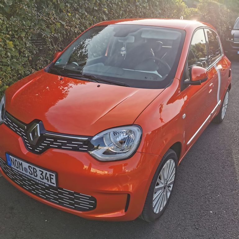 Orange Gebraucht 2021 Renault Twingo Vibes Kleinwagen | 9.500 € (Guter Preis) - Bild 1/3