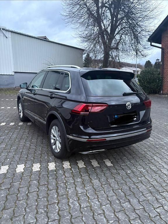 Gebraucht VW Tiguan 239 PS (175 kW) 2019 Schwarz SUV