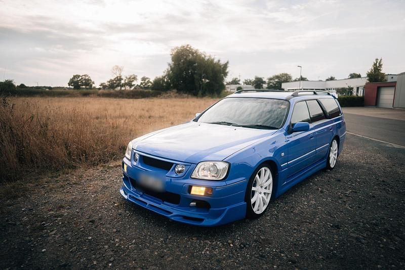 Gebraucht Nissan Skyline 390 PS (286 kW) 2000 Blau Kombi