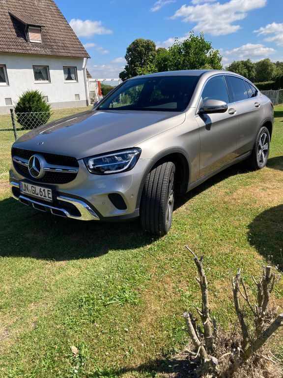 Gebraucht 2022 Mercedes GLC300e Coupé | 49.950 € (Superpreis) - Bild 1/4