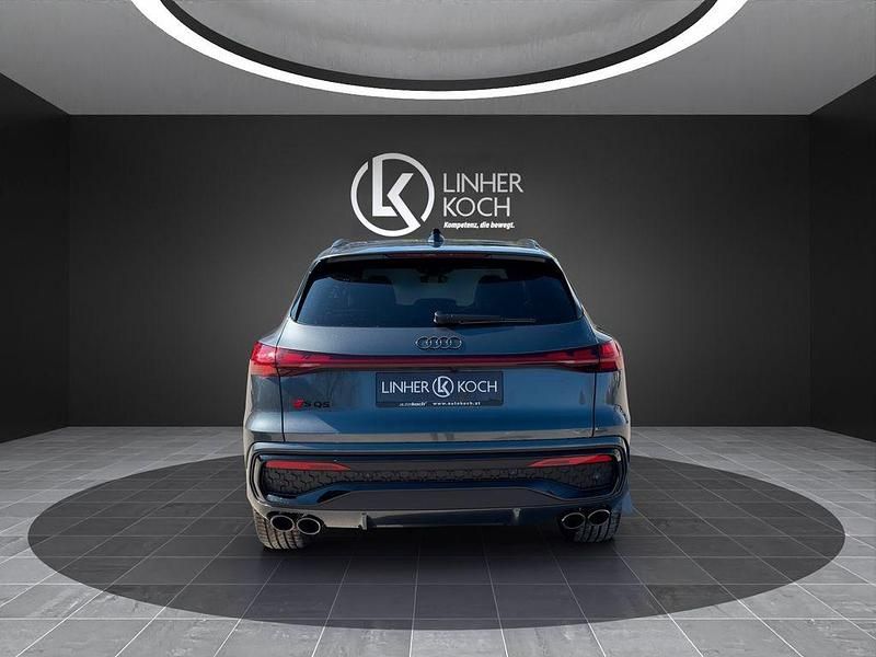 Neu Audi SQ5 Sport 367 PS (269 kW) 2026 Grau SUV