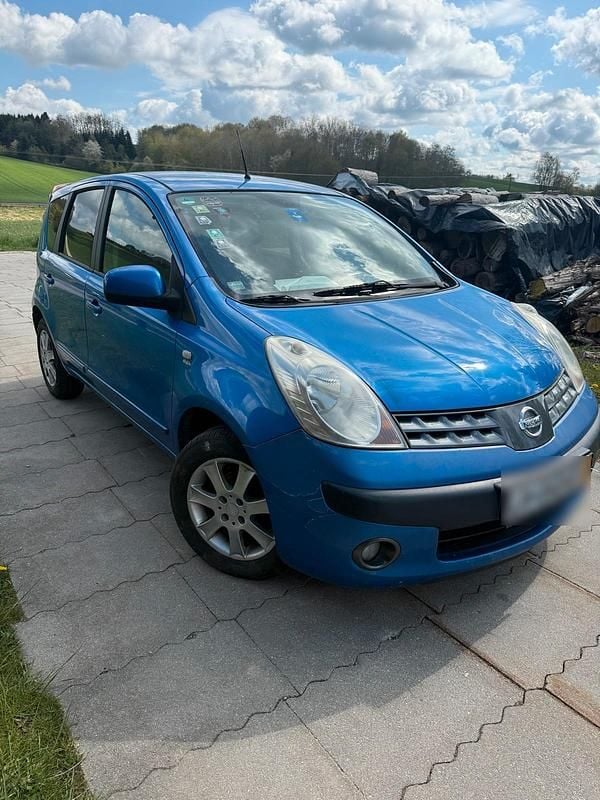 Second-hand Nissan Note 85 CP (62 kW) 2006 Hatchback