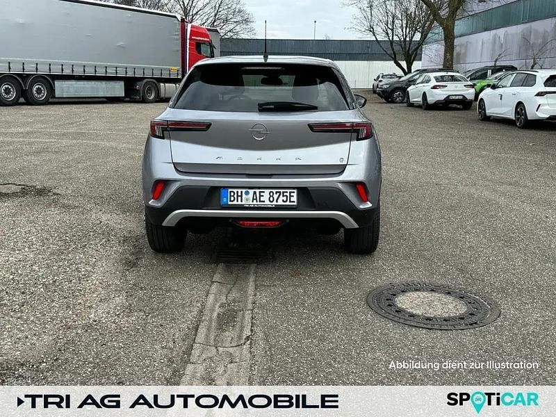 Gebraucht Opel Mokka-e Ultimate 100 kW (136 PS) 2023 Kontrast grau (metallic) SUV