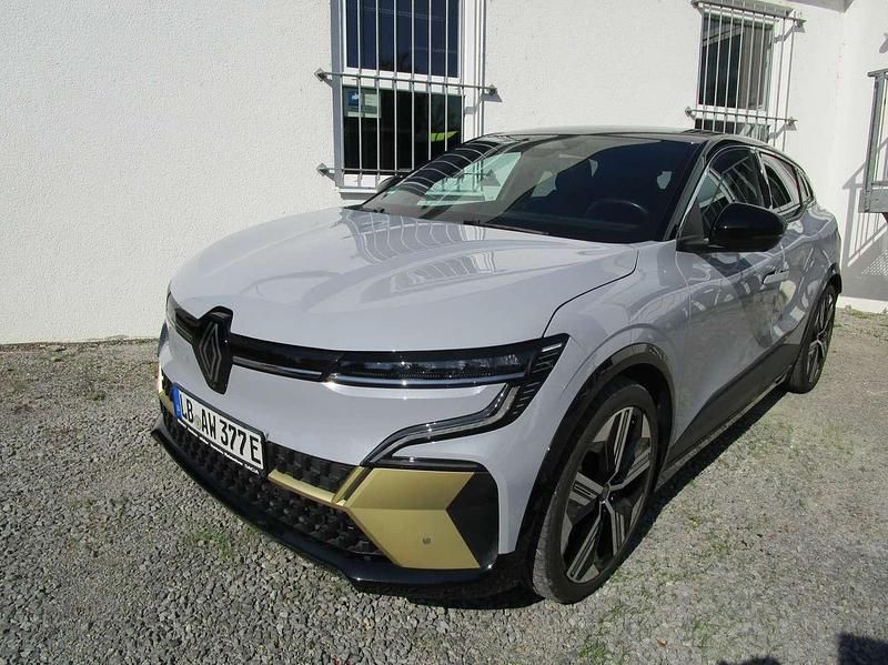 Gebraucht Renault Megane E-Tech Iconic 160 kW (218 PS) 2022 Grau kqj + schwarz gne Limousine