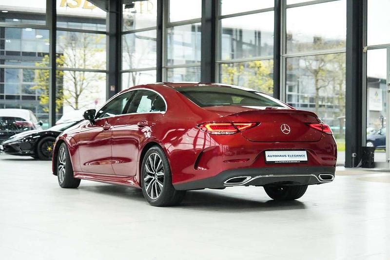 Gebraucht Mercedes CLS220 Avantgarde 194 PS (142 kW) 2022 Hyazinthrot  metalliclack Coupé