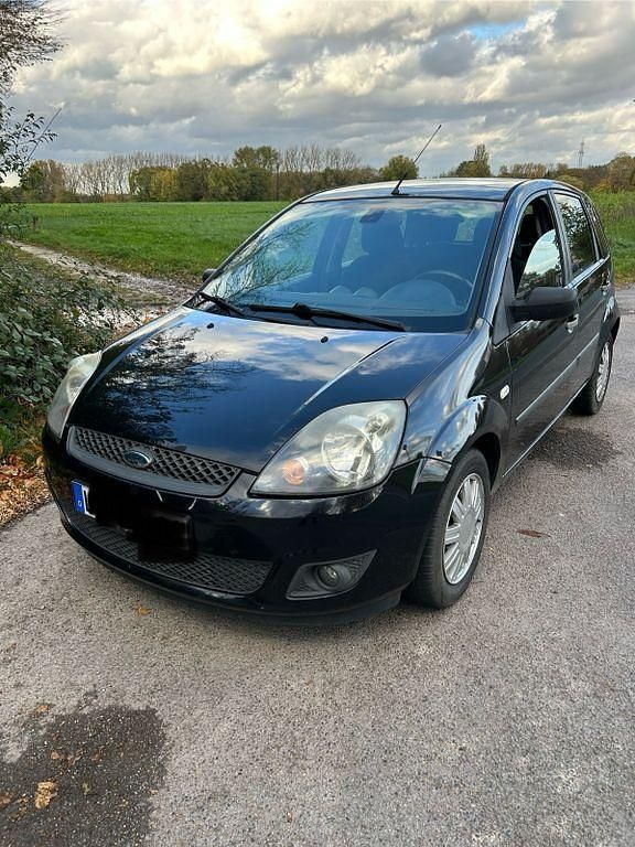 Schwarz Gebraucht 2008 Ford Fiesta Kleinwagen | 1.200 € (Fairer Preis) - Bild 1/4