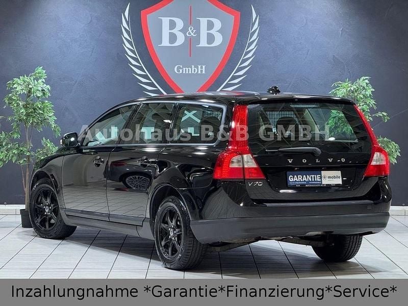 Gebraucht Volvo V70 Kinetic 136 PS (100 kW) 2008 Schwarz Kombi