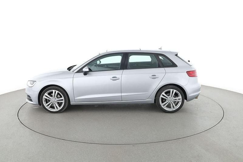 Gebraucht Audi A3 Attraction 180 PS (132 kW) 2015 Silber Limousine