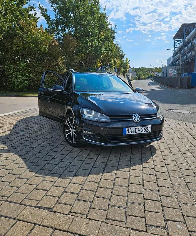 Schwarz Gebraucht 2016 VW Golf VII Kombi | 11.499 € (Fairer Preis) - Bild 1/4