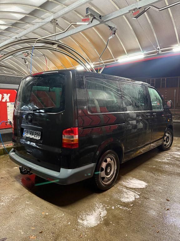 Schwarz Gebraucht 2007 VW T5 Van | 5.900 € - Bild 1/4