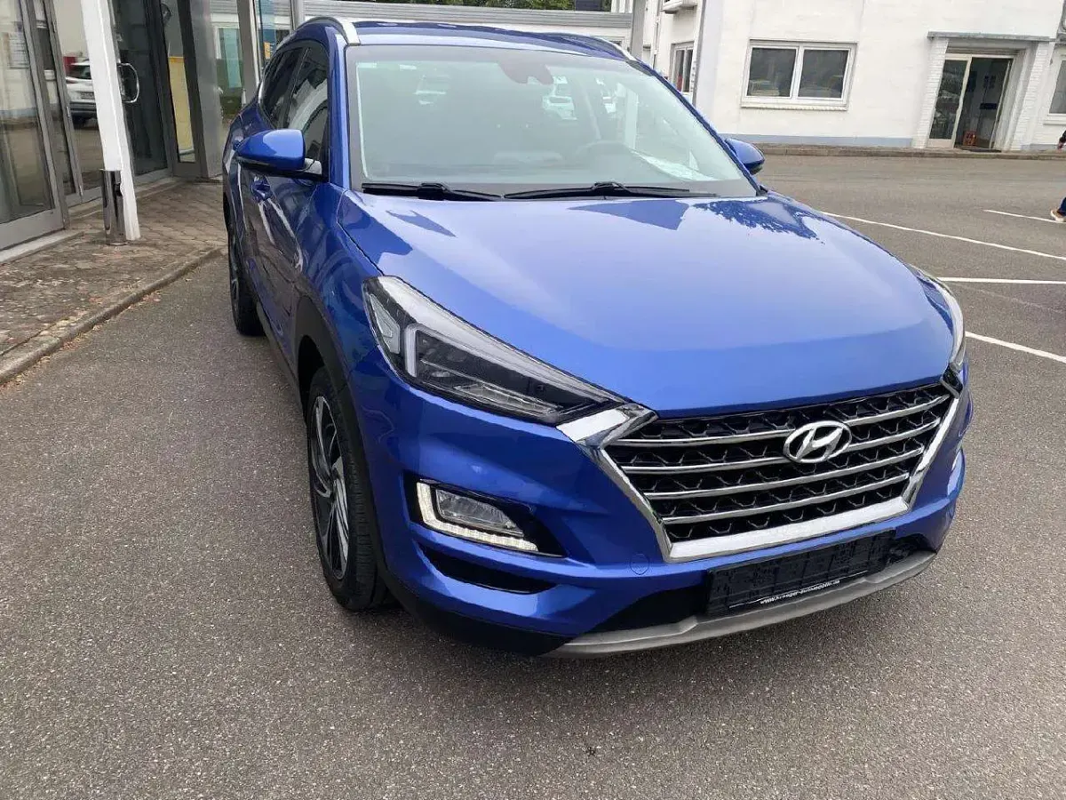 Gebraucht Hyundai Tucson Style 185 PS (136 kW) 2019 Champion blue / met SUV