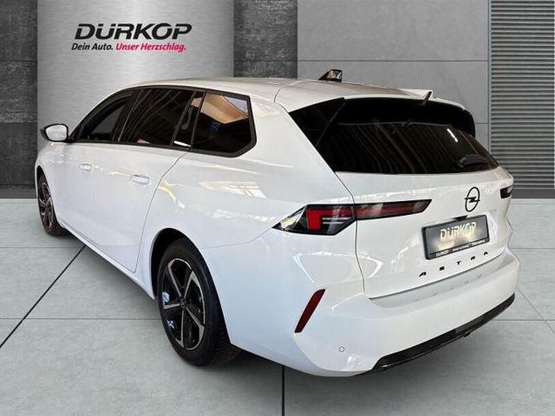 Gebraucht Opel Astra GS Line 131 PS (96 kW) 2024 Weiß Limousine