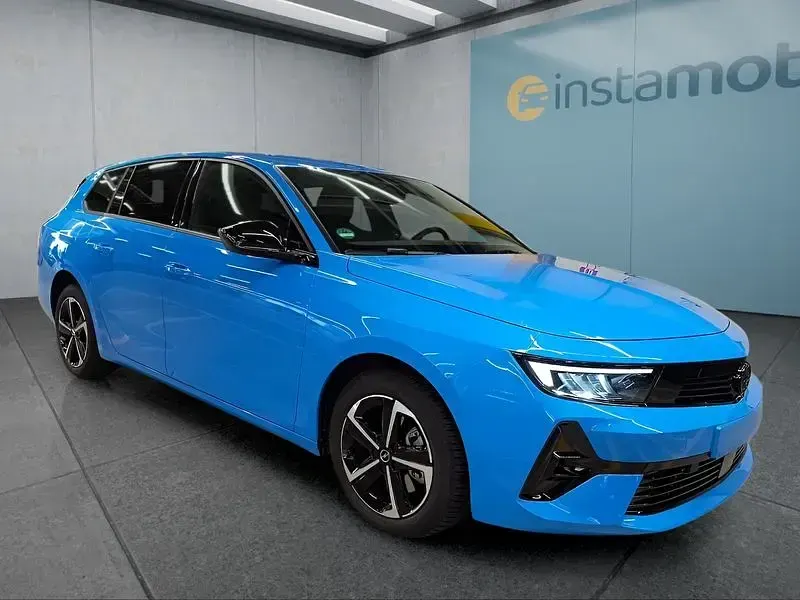 Gebraucht Opel Astra 131 PS (96 kW) 2025 Blau Kleinwagen