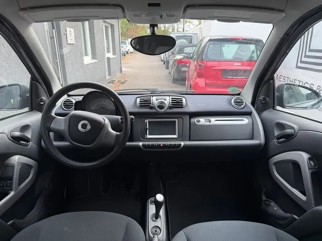 Gebraucht Smart ForTwo Coupé 71 PS (52 kW) 2012 Schwarz Coupé